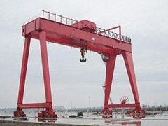Was ist mit dem Skid des Hafenkrans an regnerischen Tagen.jpg What about the skid of the port crane in rainy days.jpg