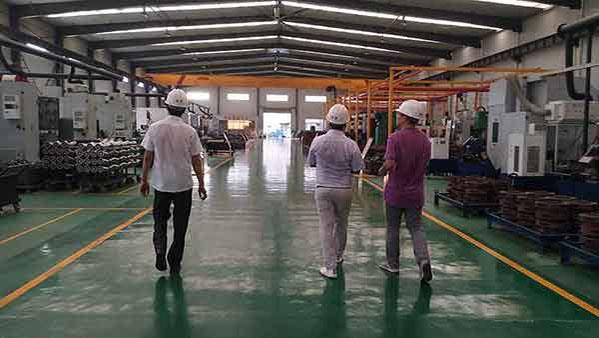 Äthiopischer Kunde besichtigte unser factory.jpg Ethiopian customer toured our factory.jpg